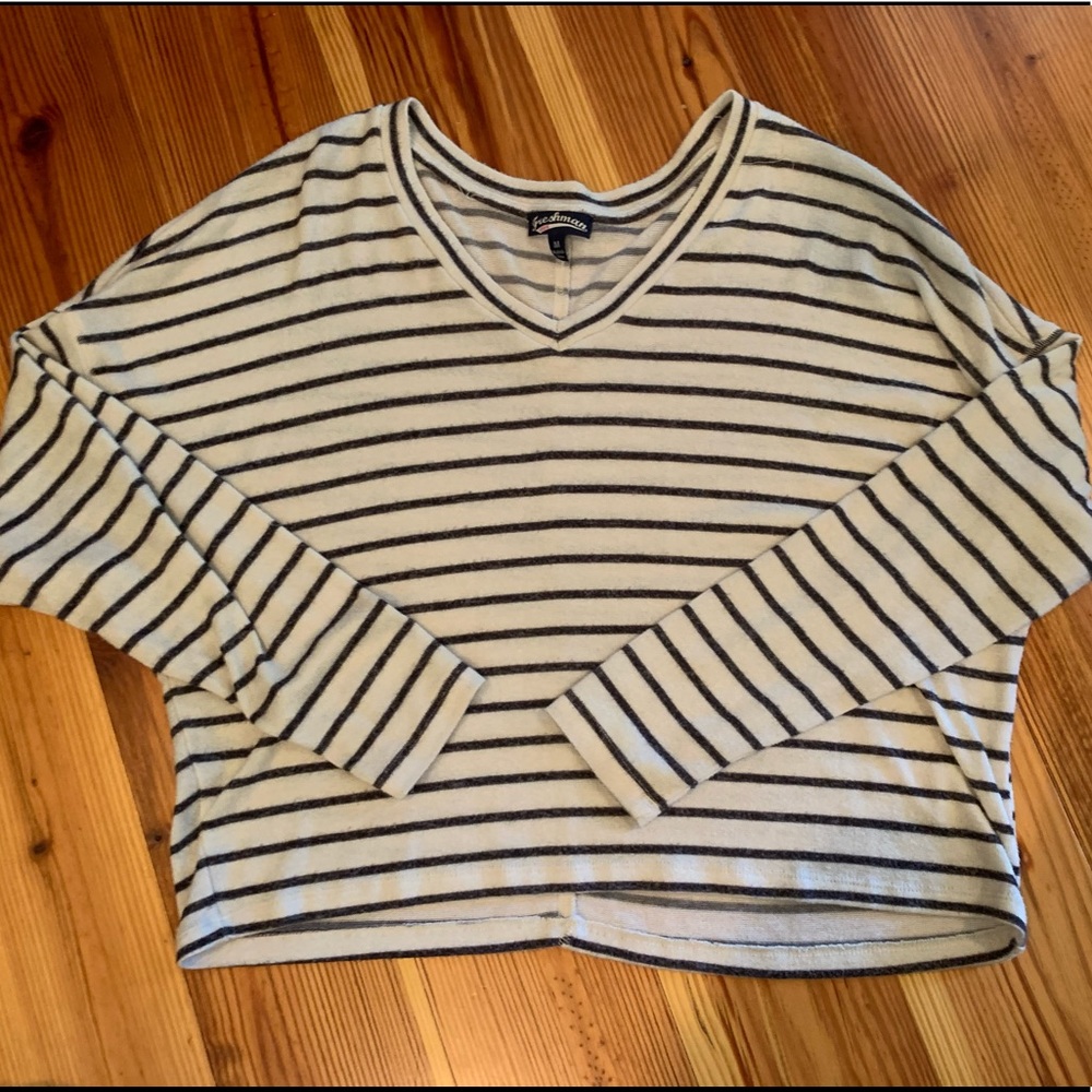 striped top